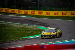 #14 Sainteloc Racing Audi R8 LMS GT4 Erwan Bastard FRA Roee Meyuhas USA Silver Cup, Free Practice 1, GT4
 | SRO / TWENTY-ONE CREATION - Jules Benichou