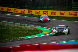 #80 AGS Events Aston Martin AMR Vantage GT4 Tom Verdier FRA Ruben del Sarte GBR Silver Cup, Free Practice 1, GT4
 | SRO / TWENTY-ONE CREATION - Jules Benichou