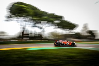 #9 Hella Pagid - racing one Aston Martin AMR Vantage GT4 Christian Gisy DEU Vincent Gisy DEU Pro-Am, Free Practice 2, GT4
 | SRO / TWENTY-ONE CREATION - Jules Benichou
