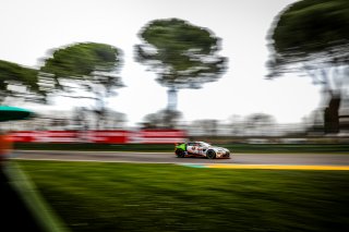 #89 AGS Events Aston Martin AMR Vantage GT4 Julien Lambert FRA Wilfried Cazalbon FRA Am, Free Practice 2, GT4
 | SRO / TWENTY-ONE CREATION - Jules Benichou