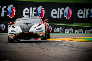 #9 Hella Pagid - racing one Aston Martin AMR Vantage GT4 Christian Gisy DEU Vincent Gisy DEU Pro-Am, Free Practice 2, GT4
 | SRO / TWENTY-ONE CREATION - Jules Benichou