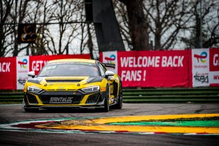 #14 Sainteloc Racing Audi R8 LMS GT4 Erwan Bastard FRA Roee Meyuhas USA Silver Cup, Free Practice 2, GT4
 | SRO / TWENTY-ONE CREATION - Jules Benichou