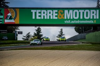 #4 Drago Racing Team ZVO Mercedes AMG GT4 Robert Haub DEU Gabriela Jílková  CZE Pro-Am, GT4, Qualifying
 | SRO / TWENTY-ONE CREATION - Jules Benichou