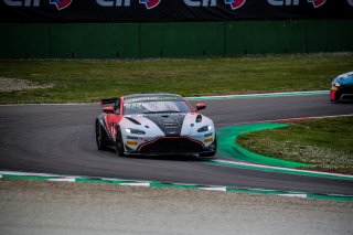 #9 Hella Pagid - racing one Aston Martin AMR Vantage GT4 Christian Gisy DEU Vincent Gisy DEU Pro-Am, GT4, Qualifying
 | SRO / TWENTY-ONE CREATION - Jules Benichou