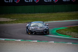 #47 Greystone GT McLaren 570S GT4 Timothy Whale GBR Adam Carroll GBR Pro-Am, GT4, Qualifying
 | SRO / TWENTY-ONE CREATION - Jules Benichou