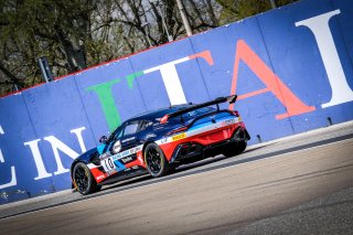 Gridwalk, Race 2
 | SRO / Dirk Bogaerts Photography