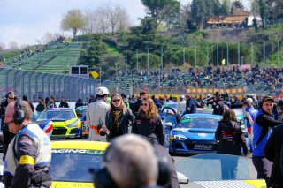 Gridwalk, Race 2
 | SRO / Dirk Bogaerts Photography