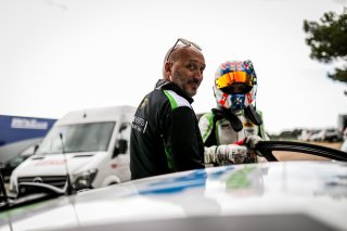 #89 AGS Events Aston Martin AMR Vantage GT4 Julien Lambert FRA Julien Lambert FRA Wilfried Cazalbon FRA Am, Free Practice 1, GT4
 | SRO / TWENTY-ONE CREATION - Jules Benichou