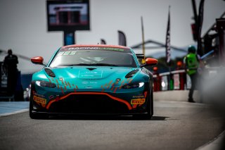 #5 Team Spirit Racing  Aston Martin AMR Vantage GT4 Hella Pagid - racing one DEU Kenton Koch USA Thijmen Nabuurs NDL Silver Cup, GT4, Pitlane, Qualifying
 | SRO / TWENTY-ONE CREATION - Jules Benichou
