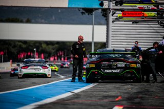 #80 AGS Events Aston Martin AMR Vantage GT4 Tom Verdier FRA Ruben del Sarte GBR Tom Verdier FRA Silver Cup, GT4, Pitlane, Qualifying
 | SRO / TWENTY-ONE CREATION - Jules Benichou