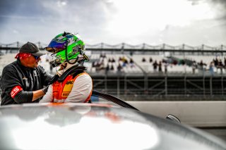 #24 Prosport Racing Aston Martin AMR Vantage GT4 Prosport Racing DEU Mike David Ortmann DEU Hugo Sasse DEU Silver Cup, GT4, GridWalk, Race 1
 | SRO / TWENTY-ONE CREATION - Jules Benichou