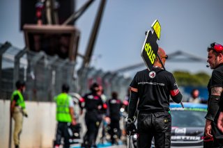 GridWalk, Race 1
 | SRO / TWENTY-ONE CREATION - Jules Benichou