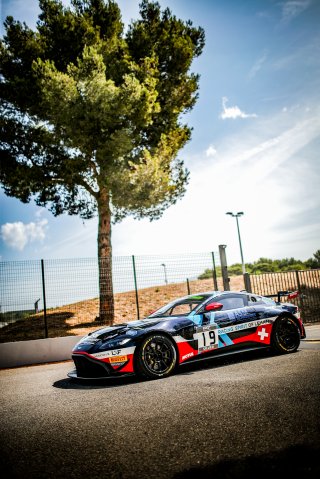 #19 Racing Spirit of Léman Aston Martin AMR Vantage GT4 Racing Spirit of Léman CHE Tom Canning GBR Akhil Rabindra IND Silver Cup, GT4, GridWalk, Race 2
 | SRO / TWENTY-ONE CREATION - Jules Benichou