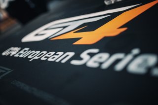 Drivers Briefing
 | SRO / TWENTY-ONE CREATION - Jules Benichou