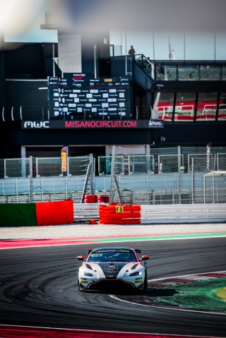 #9 Hella Pagid - racing one Aston Martin AMR Vantage GT4 Moritz Gisy Christian Gisy Pro-Am, GT4 European Series, Paid Test Session
 | SRO / TWENTY-ONE CREATION - Jules Benichou