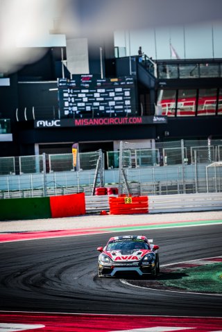 #37 W&S Motorsport Porsche 718 Cayman GT4 RS CS Mikhail Loboda Andrey Solukovtsev Am, GT4 European Series, Paid Test Session
 | SRO / TWENTY-ONE CREATION - Jules Benichou