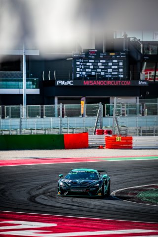 #60 Greystone GT McLaren 570S GT4 Alain Valente Richard Distl Pro-Am, GT4 European Series, Paid Test Session
 | SRO / TWENTY-ONE CREATION - Jules Benichou