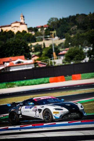 #7 AGS Events Aston Martin AMR Vantage GT4 Noah Andy Hugo Conde Silver Cup, GT4 European Series, Paid Test Session
 | SRO / TWENTY-ONE CREATION - Jules Benichou
