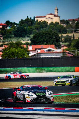 #89 AGS Events Aston Martin AMR Vantage GT4 Wilfried Cazalbon Julien Lambert Am, GT4 European Series, Paid Test Session
 | SRO / TWENTY-ONE CREATION - Jules Benichou