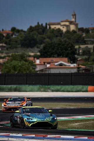 #18 Team Spirit Racing  Aston Martin AMR Vantage GT4 Markus Lungstrass Henrik Lyngbye Pedersen Am, Free Practice 1
 | SRO / Kevin Pecks