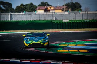 #18 Team Spirit Racing  Aston Martin AMR Vantage GT4 Markus Lungstrass Henrik Lyngbye Pedersen Am, Free Practice 2, GT4 European Series
 | SRO / TWENTY-ONE CREATION - Jules Benichou
