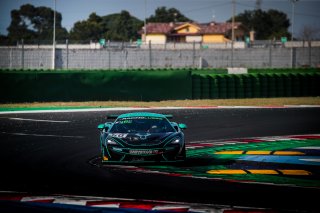 #60 Greystone GT McLaren 570S GT4 Alain Valente Richard Distl Pro-Am, Free Practice 2, GT4 European Series
 | SRO / TWENTY-ONE CREATION - Jules Benichou