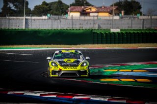 #38 W&S Motorsport Porsche 718 Cayman GT4 RS CS Hendrik Still Max Kronberg Pro-Am, Free Practice 2, GT4 European Series
 | SRO / TWENTY-ONE CREATION - Jules Benichou