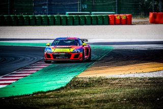 #3 Team Speedcar Audi R8 LMS GT4 Benjamin Lariche Robert Consani Silver Cup, GT4 European Series, Qualifying
 | SRO / TWENTY-ONE CREATION - Jules Benichou