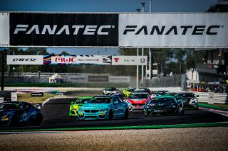 Race 1
 | SRO / TWENTY-ONE CREATION - Jules Benichou