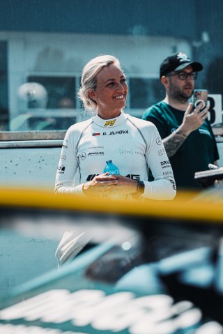 #4 Drago Racing Team ZVO Mercedes AMG GT4 Gabriela Jílková Robert Haub Pro-Am, GT4 European Series, Race 2
 | SRO / TWENTY-ONE CREATION - Jules Benichou