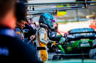 #14 Sainteloc Racing Audi R8 LMS GT4 Roee Meyuhas Erwan Bastard Silver Cup, GT4 European Series, Pitlane, Race 2
 | SRO / TWENTY-ONE CREATION - Jules Benichou