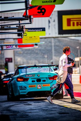 #17 V8 Racing Chevrolet Camaro GT4.R Dante Rappange Kenny Herremans Pro-Am, GT4 European Series, Pitlane, Race 2
 | SRO / TWENTY-ONE CREATION - Jules Benichou