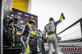 Celebration, Podium, Race 1
 | SRO / TWENTY-ONE CREATION - Jules Benichou