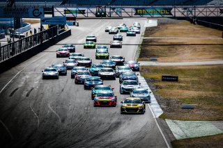 Race 2, Start
 | SRO / TWENTY-ONE CREATION - Jules Benichou