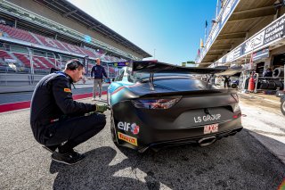 #110 Autosport GP - Simon Tirman - Paul Cauhaupe - Alpine A110 GT4 Evo - Silver Cup, Free Practice 1
 | SRO / Kevin Pecks