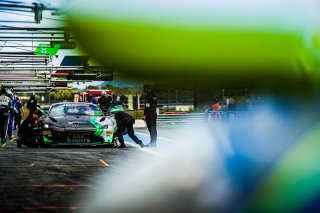 #98 - AGS Events - Timothé BURET - Vincent BOUTEILLER (R) - Aston Martin Vantage AMR GT4 - Silver, GT4 European Series, Pitlane, Race 1
 | © SRO - TWENTY-ONE CREATION | Jules Benichou