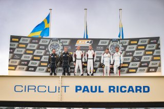 Podium, Race 2
 | © SRO / Kevin Pecks 1VIER