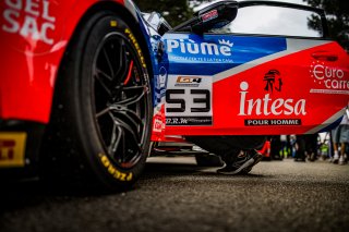 #53 - W&D Racing Team - Massimiliano TRESOLDI - Davide MELONI (R) - BMW M4 GT4 G82 - Am, GT4 European Series, Pre Grid, Race 2
 | © SRO - TWENTY-ONE CREATION | Jules Benichou