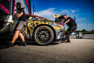 GT4 European Series, Paddock, Scrutineering, Set Up
 | © SRO - TWENTY-ONE CREATION | Jules Benichou