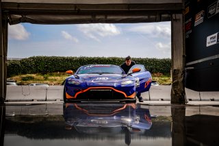 GT4 European Series, Paddock, Scrutineering, Set Up
 | © SRO - TWENTY-ONE CREATION | Jules Benichou