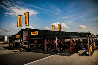 Paddock, Pirelli
 | © SRO - TWENTY-ONE CREATION | Jules Benichou