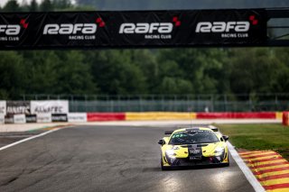 #77 - Elite Motorsport with Entire Race Engineering - Elite Motorsport - Josh RATTICAN (R) - Tom EMSON (R) - McLaren Artura GT4 - Silver, Free Practice 2
 | &copy; SRO / Kevin Pecks 1VIER
