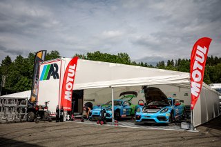 #22 - Allied-Racing - Allied-Racing GmbH - Alexander HARTVIG - Nathan SCHAAP (R) - Porsche 718 Cayman GT4 RS CS - Silver, #44 - Allied-Racing - Allied-Racing GmbH - Oskar Lind KRISTENSEN (R) - Jordan WALLACE - Porsche 718 Cayman GT4 RS CS - Pro-Am, Paddoc | &copy; SRO / Kevin Pecks 1VIER