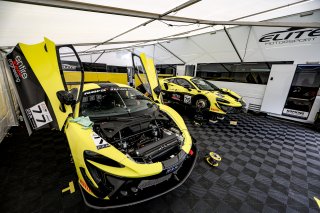 #77 - Elite Motorsport with Entire Race Engineering - Elite Motorsport - Josh RATTICAN (R) - Tom EMSON (R) - McLaren Artura GT4 - Silver, #78 - Elite Motorsport with Entire Race Engineering - Elite Motorsport - Jack MITCHELL - Alex DENNING - McLaren Artur | © SRO / Kevin Pecks 1VIER
