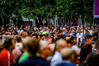 Ambiance, Parade
 | © SRO - TWENTY-ONE CREATION | Jules Benichou