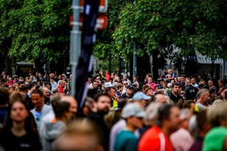 Ambiance, Parade
 | © SRO - TWENTY-ONE CREATION | Jules Benichou