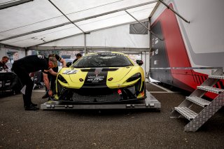 Scrutineering
 | © SRO / Kevin Pecks 1VIER