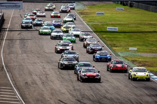 Race 2, Start
 | © SRO / Kevin Pecks 1VIER