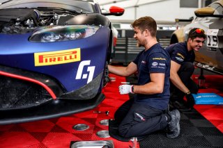 #18 - TSR Team Spirit Racing - Lorenz STEGMANN - Markus LUNGSTRASS - Aston Martin Vantage AMR GT4 - Pro-Am, #19 - racing one - Andreas BACKMAN (R) - Jessica BACKMAN (R) - Aston Martin Vantage AMR GT4 - Silver, GT4 European Series, Paddock
 | © SRO / Kevin Pecks 1VIER
