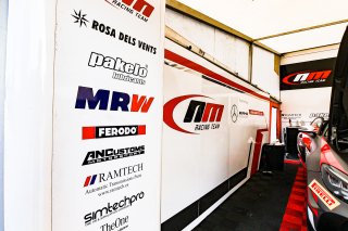 Set Up
 | &copy; SRO / Patrick Hecq Photography